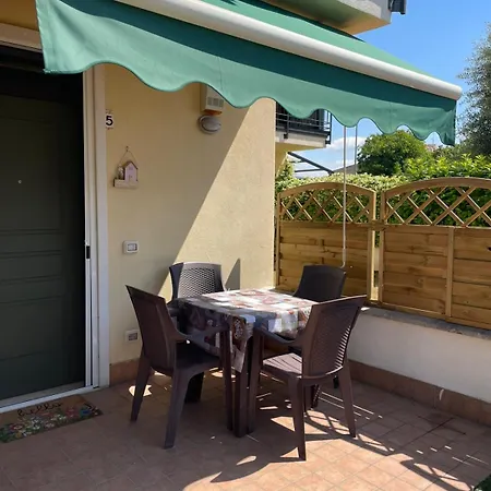 Holiday Home Calmasino Semesterbostad Calmasino